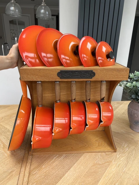 Le Creuset Cast Iron Pot Stand Orange | キッチンラック