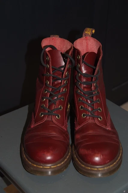 1460 STUD DR Marten boots UK 4 EU 37 BNIB rare RRP 149 100.00