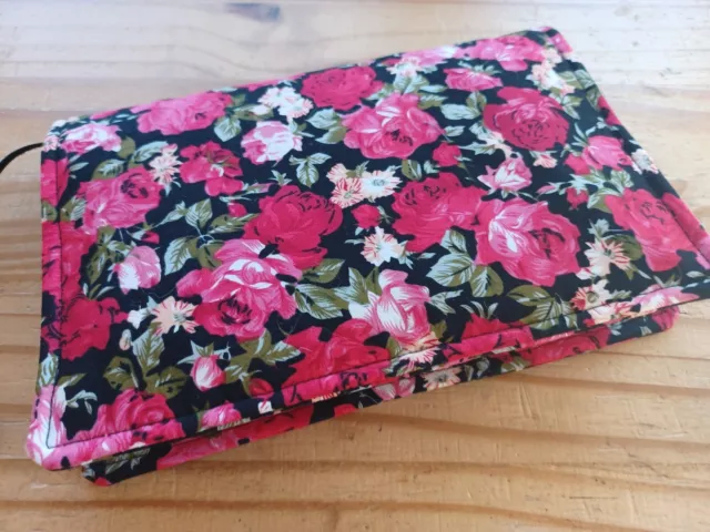 Buchhülle, Buchumschlag Etui, Einband Bücher - handmade  - Motiv : Rosen 2