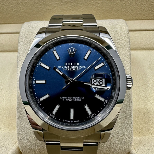 Rolex Oyster Perpetual Datejust 41mm Blue Dial 126300 Smooth Bezel Oyster B&P Rolex Oyster Perpetual Datejust 41mm Blue Dial 126300 Smooth Bezel Oyster B&P