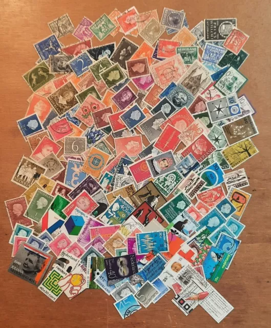 lot n° 434  lot stock Collection de 180 timbres différents  Pays-Bas,oblitérès