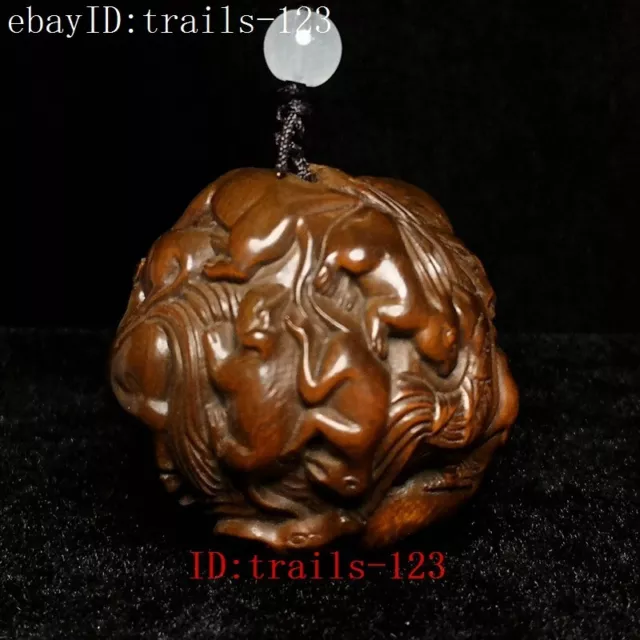 Old Hand carved boxwood Chinese Zodiac dragon statue pendant Hand pieces 45mm