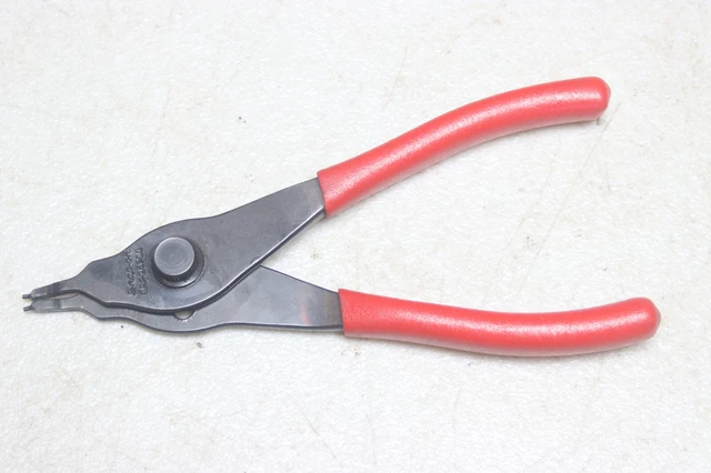 Snap On SRPC4700 6-1/2 Inch Inside/Outside Snap Ring Pliers Snap On SRPC4700 6-1/2 Inch Inside/Outside Snap Ring Pliers