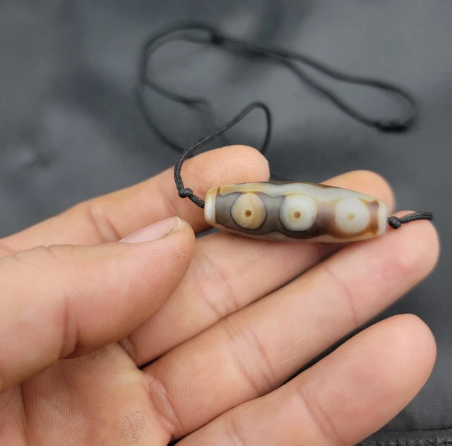 Ancient Old 5 Eyes Dzi Tibetan Beads 2nd Century B.C Agate Stone Beads