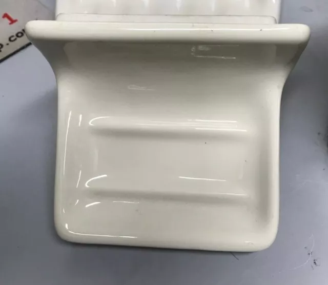 VTG Mid Century 5" Cream Bathroom Accessory Porcelain Ceramic Glossy Soap dish