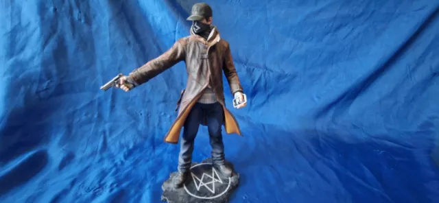 Watch Dogs Aiden Pearce Figure UBI Collectibles Statue (9.5”)