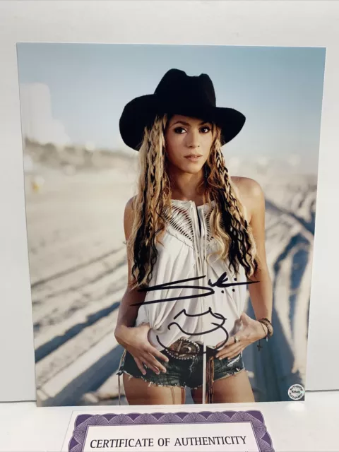 Shakira (Pop Star) signed Autographed 8x10 photo - AUTO COA