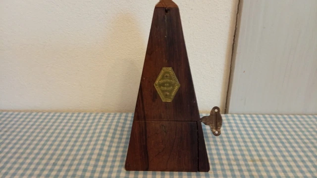 métronome  en bois ( marque Maelzel bon état de  fonctionnement )