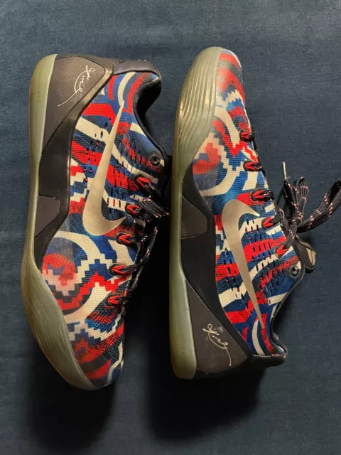 NIKE KOBE 9 EM Low INDIPENDENCE DAY multicolore Taglia 11 US 45 EU