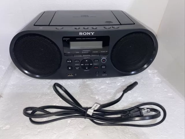 Sony ZS-RS60BT CD Bluetooth AM/FM USB Headphone/Line-in Boombox