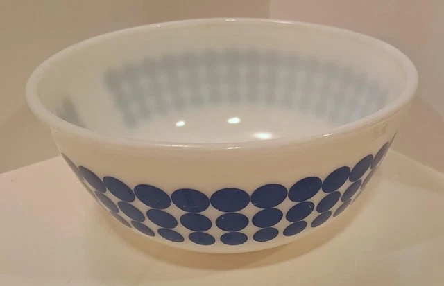 Vintage Pyrex White w Blue Polka Dot Ovenware Bowl 2 1/2 Qt Number 403 Bakeware