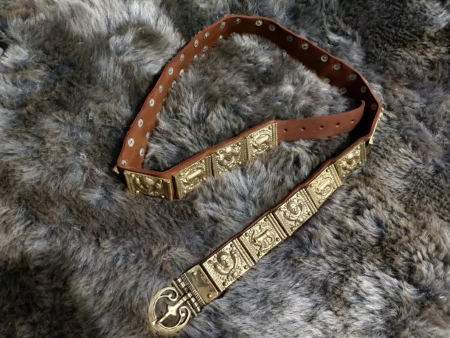 Ceinture en cuir de taille légionnaire romaine de chevalier médiéval avec...