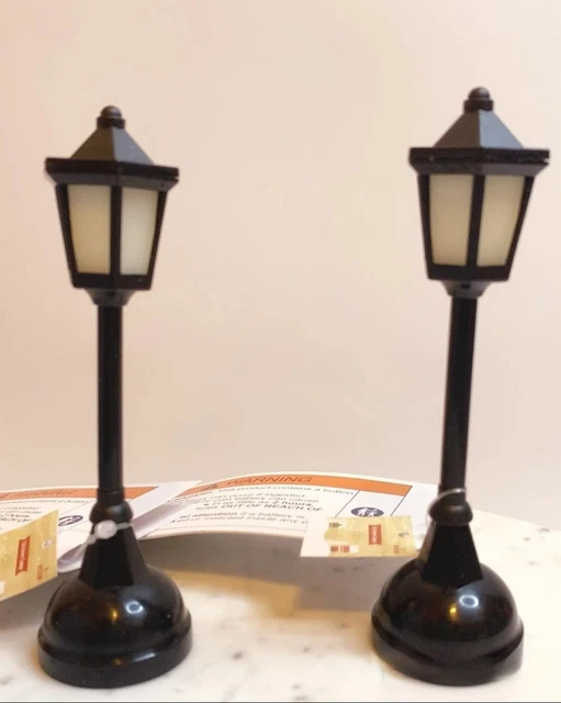 TARGET BULLSEYE PLAYGROUND Christmas 2023 Street Light Lamp Post Mini