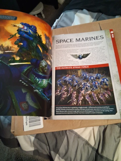 thumbnail interactive-video image 1 of Warhammer 40k 10th Edition Ultimate Starter Set – Handbook & Reference Sheets, Space Marines Vs Tyranids, Like New 1 of 2