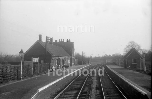 Alcester Station facing Evesham 9.3.56 Railway Negative RN348