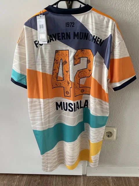 FC Bayern München Sondertrikot Olympia Gr. XL MUSIALA