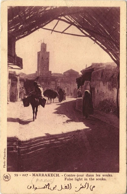 CPA AK MAROC MARRAKECH Contre-jour dans les souks Flandrin (37925)