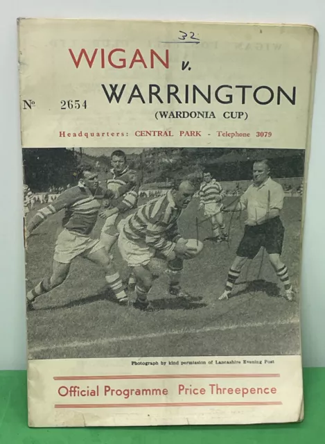 Wigan V Warrington 12th August 1961 Rugby LEAGUE PROGRAMME Wardonia cup signed