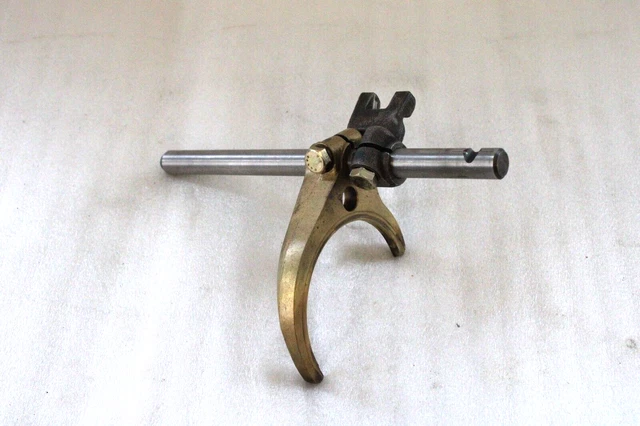 Porsche 911 915 1985 1986 OEM Transmission Shift Rod and Fork 3rd and 4th Gear