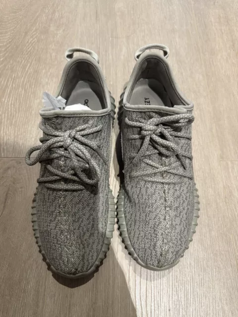 Yeezy deals moonrock sizing