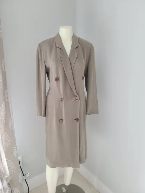 Giorgio ARMANI Le collezioni beige sheath suit dress Size 10 Italy 40 Buttons