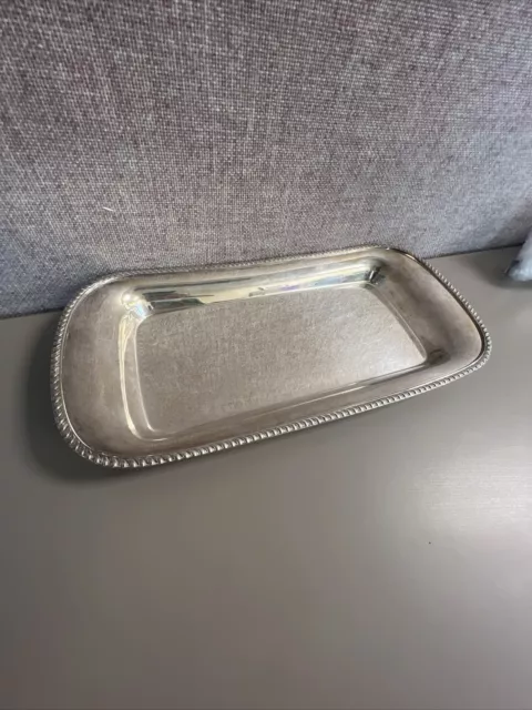 Poole Silver Company Taunton MA Oblong Bread Tray Silverplated  EPNS # 1057