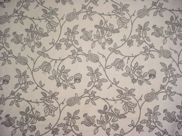 13-7/8Y Kravet Lee Jofa Floral Damask Grey White Drapery Upholstery Fabric 4