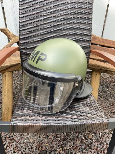 Einsatzhelm Polizei Polizeihelm Bundespolizei ? Militärpolizei ?