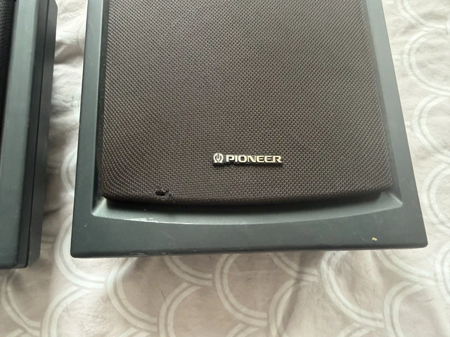 PIONEER S-P70 SPEAKERS. Pair 45W Used. $21.54 - PicClick CA