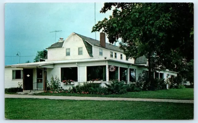 HARBOR BEACH, MI Michigan ~ Roadside WILLIAMS INN RESTAURANT c1960s  Postcard