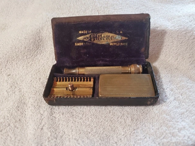 Vintage Gillette “The New” 1930-32 Ball End Safety Razor with Case