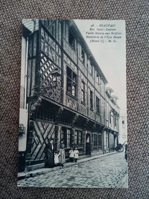 Cpa Beauvais Rue Saint Laurent Vieilles Maisons Aux Griffons