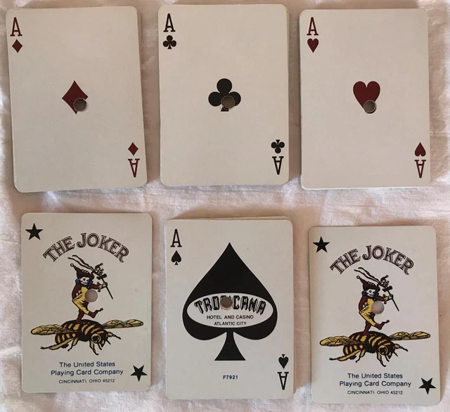 BEE TROPICANA ATLANTIC City Casino playing card Deck HOLE 92 Club