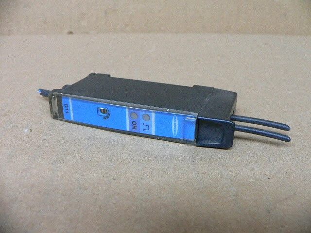 Banner D11SP6FP Fiber Optic Sensor 10-30VDC 150mA