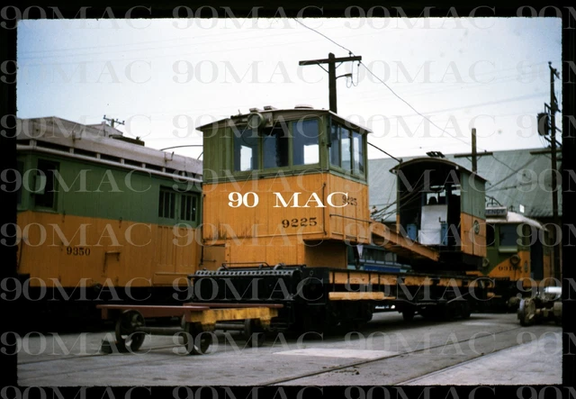 LAMTA CRANE CAR #9225. Los Angeles (CA). Original Slide 1961.