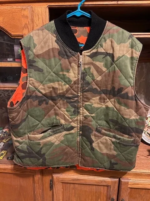 Vtg 80’s HUNTING Reversible DUCK Camo QUILTED Puffer BLAZE Orange VEST Jacket XL