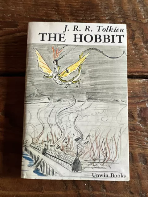 The Hobbit (1971) JRR Tolkien early pbk VG condition