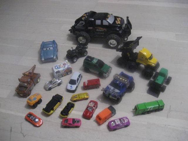 Lot De 20 Mini Voitures Anciennes Bonux - Plastique Vintage 1960-1970 - Renault Et Autres