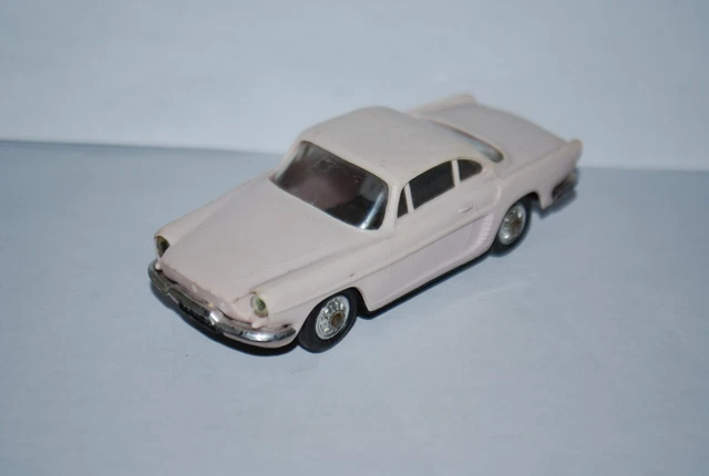 Norev Ancien 1/43 N°162 – Renault 6 En Boîte – Bon état – Année 1996