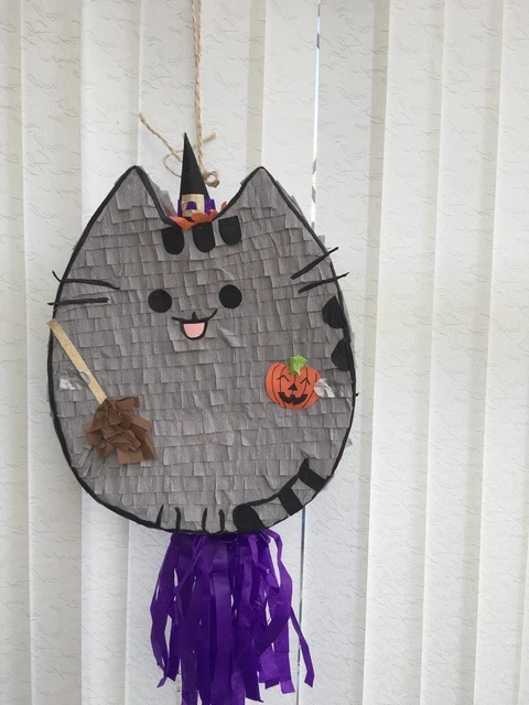 Festa di compleanno ispirata gatto strega piñata di Halloween bambini