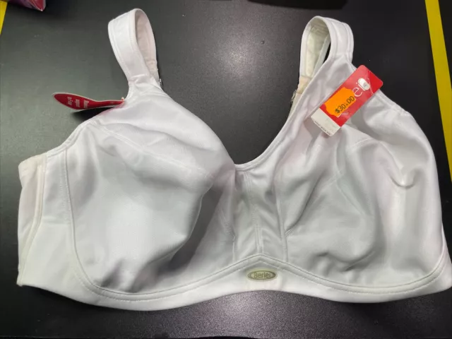 BERLEI  - COMFORT WIREFREE BRA Soft Beige Sz 22E NEW With Tags RRP $54.95