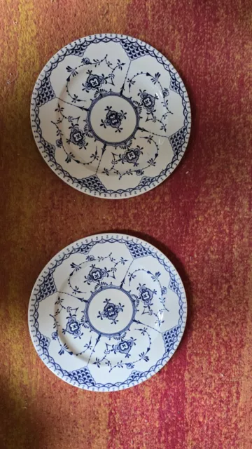 2 x EIT ENGLAND PLATES VGC. 20CM