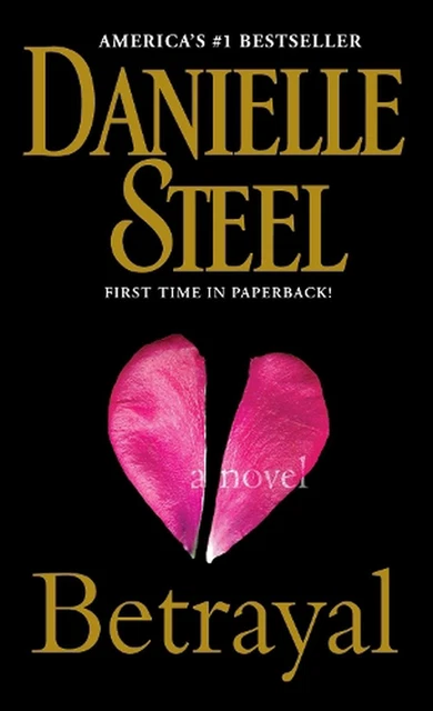 Betrayal: A Novel by Danielle Steel (English) Paperback Book