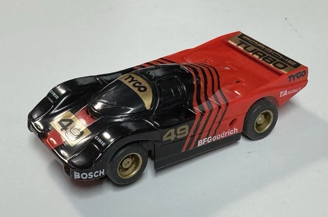 Lot De 2 Porsche 962 TYCO – Voitures Miniatures Anciennes Collection