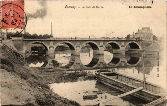 CPA ÉPERNAY - Le Pont de Marne - La Champagne (742457)