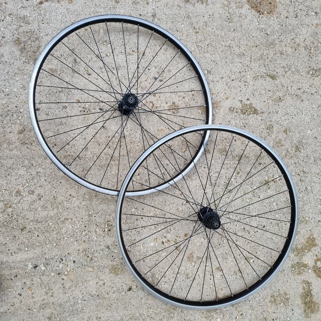 WHEELS PAIR BONTRAGER NEBULA wheelset 700c rims Shimano hubs plus