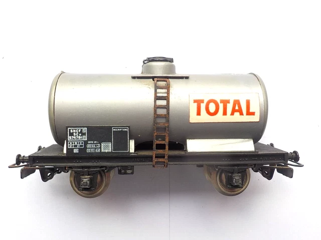 lots de deux wagons citerne jouef et un wagon S M T S bon