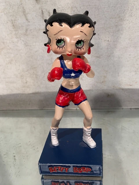 Betty Boop Pugile