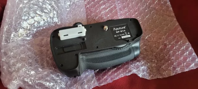 Aputure battery grip BP-D14 for Nikon D600 & D610 ( like MB-D14 )