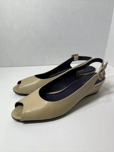 Vaneli Wedge Open Toe Shoes/Sandals Size 9M Beige